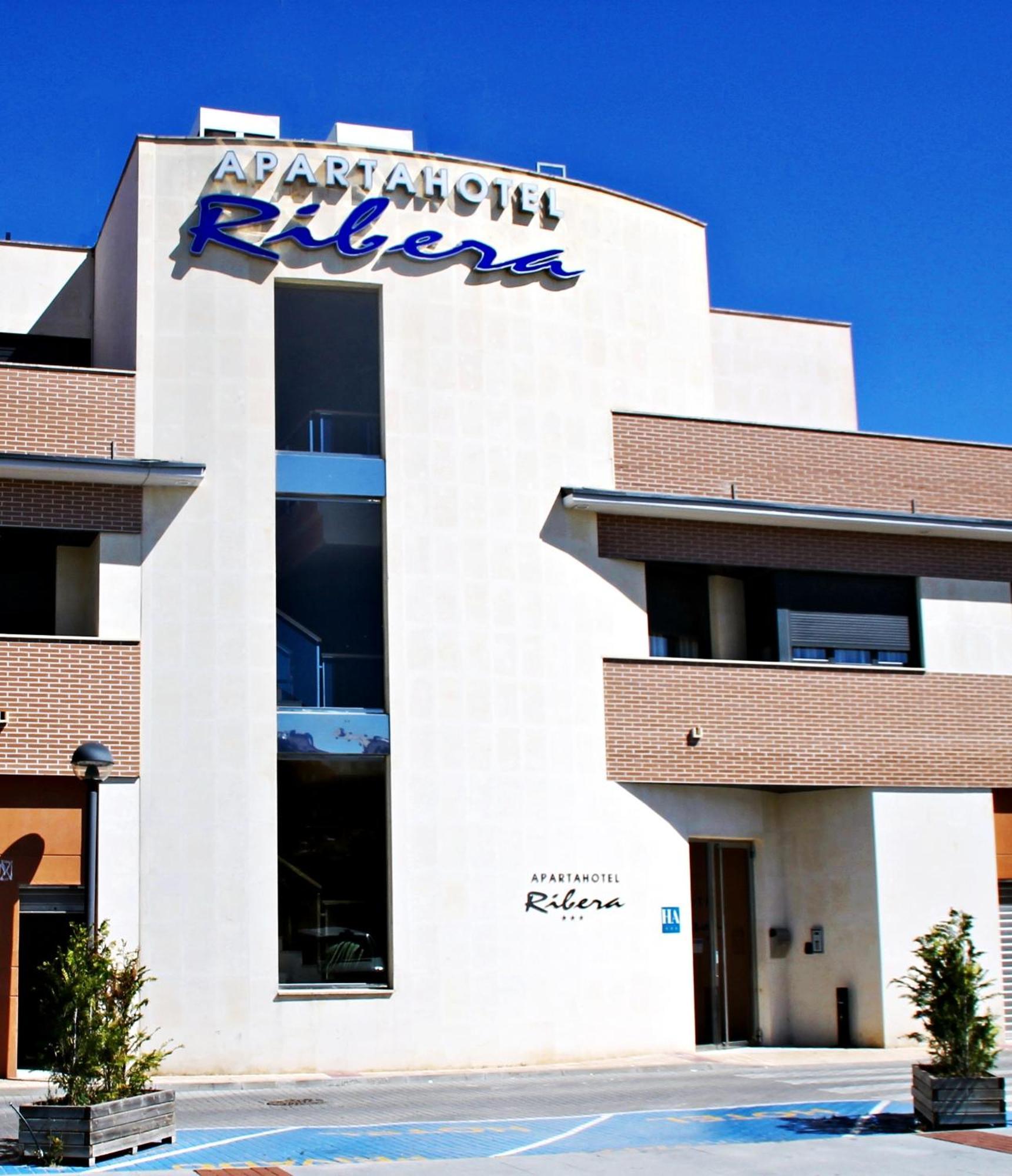 Apartahotel Ribera 아로요데라엔코미엔다 외부 사진